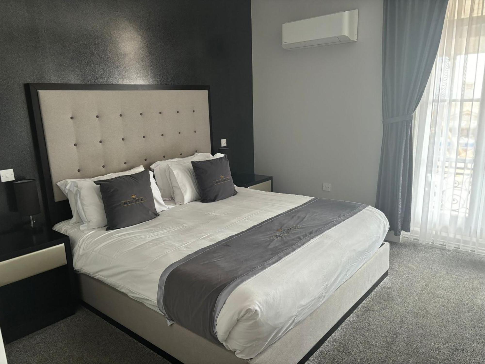 The Royal Hotel - Clacton On Sea Exteriör bild