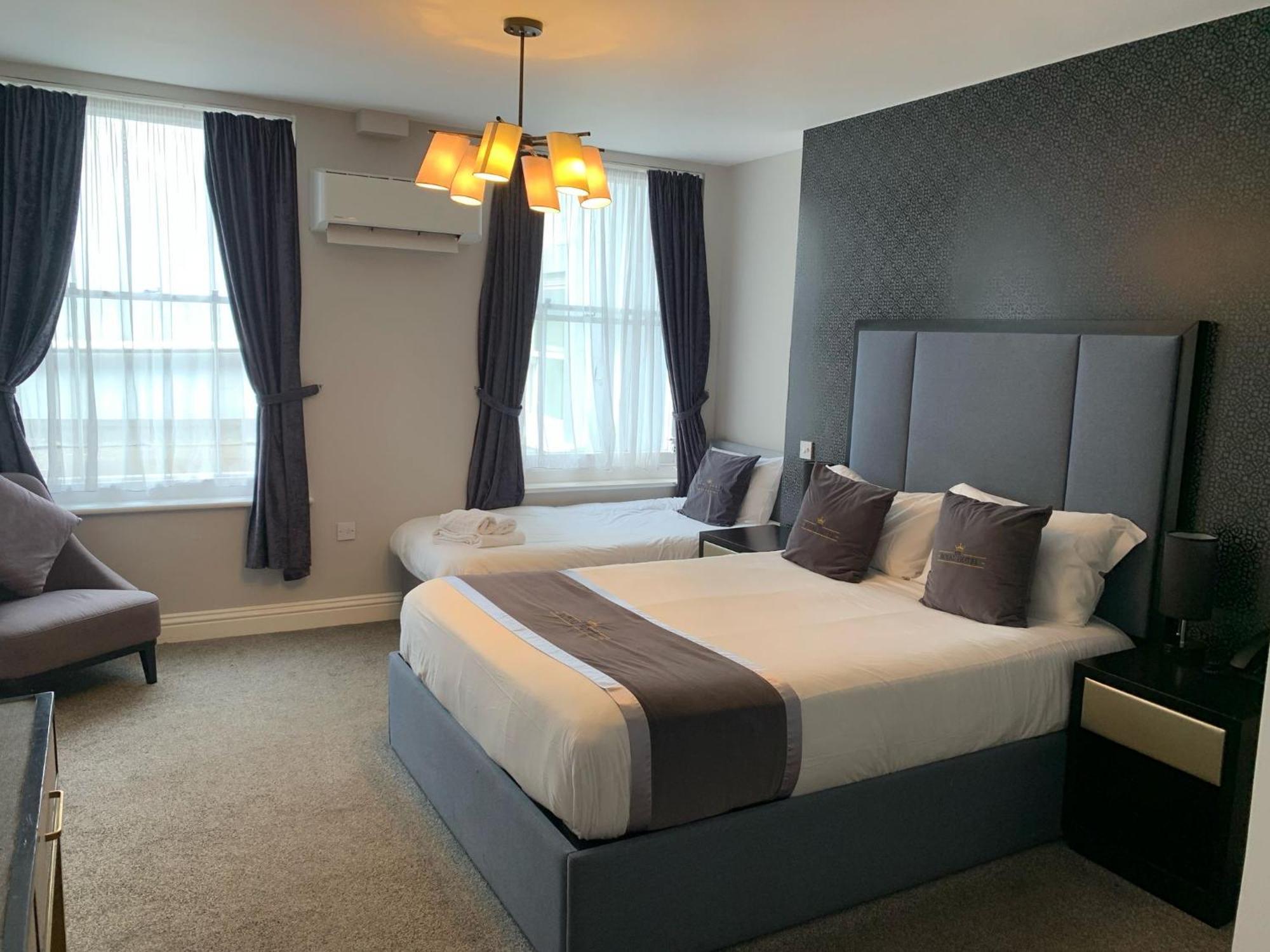 The Royal Hotel - Clacton On Sea Exteriör bild